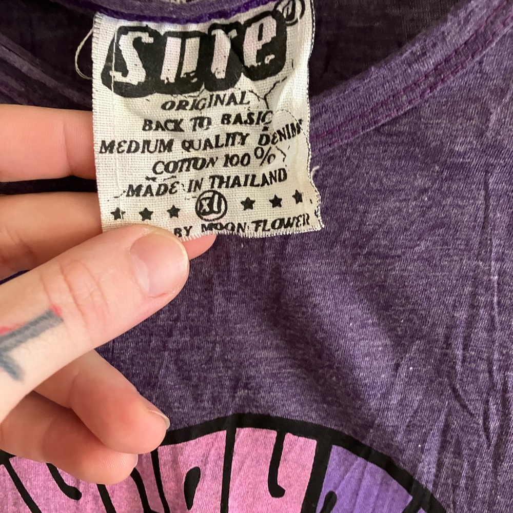 Duncan trussell family hour T-shirt xl in good condition - Picture 3 of 4